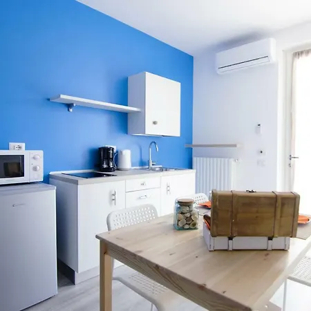 Casa Degli Artisti Apartment *