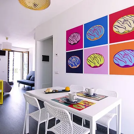 Casa Degli Artisti *